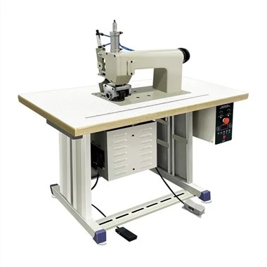 Özelleştirilmiş Dantel Desen Ultrasonik Dantel Makinesi